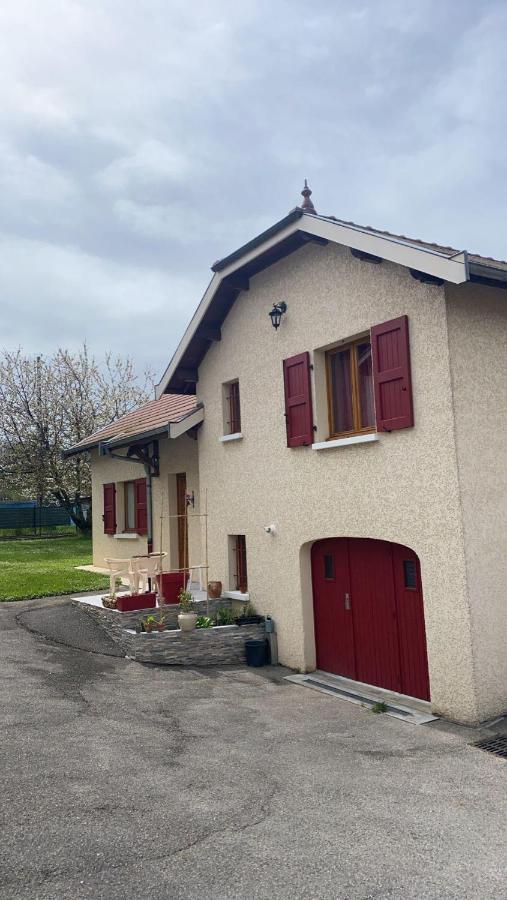 Au Gres Du Vent Daire Ruy-Montceau Dış mekan fotoğraf
